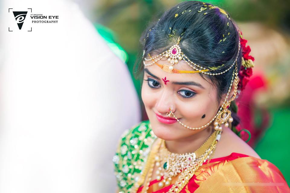 Bride Portrait Shot by Srikanth Reddy Basadi Wedding-photography | Weddings Photos & Ideas