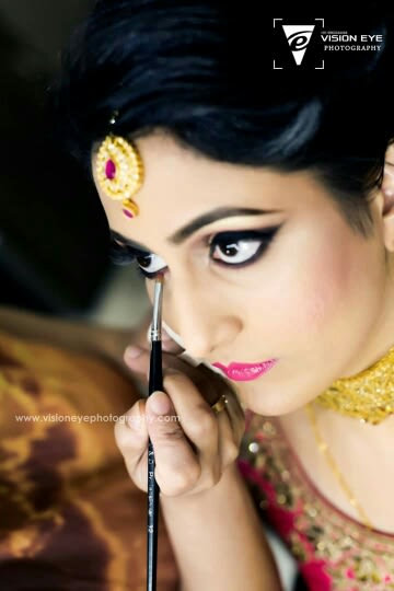 Getting Ready Shot by Srikanth Reddy Basadi Wedding-photography | Weddings Photos & Ideas