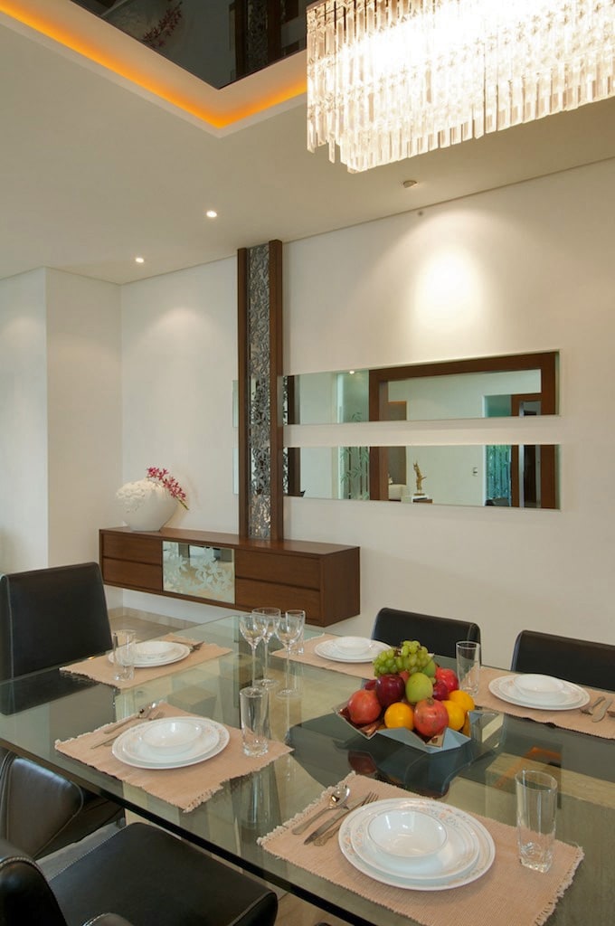 The Glass Hopper by Riyazandswamy Modern | Interior Design Photos & Ideas