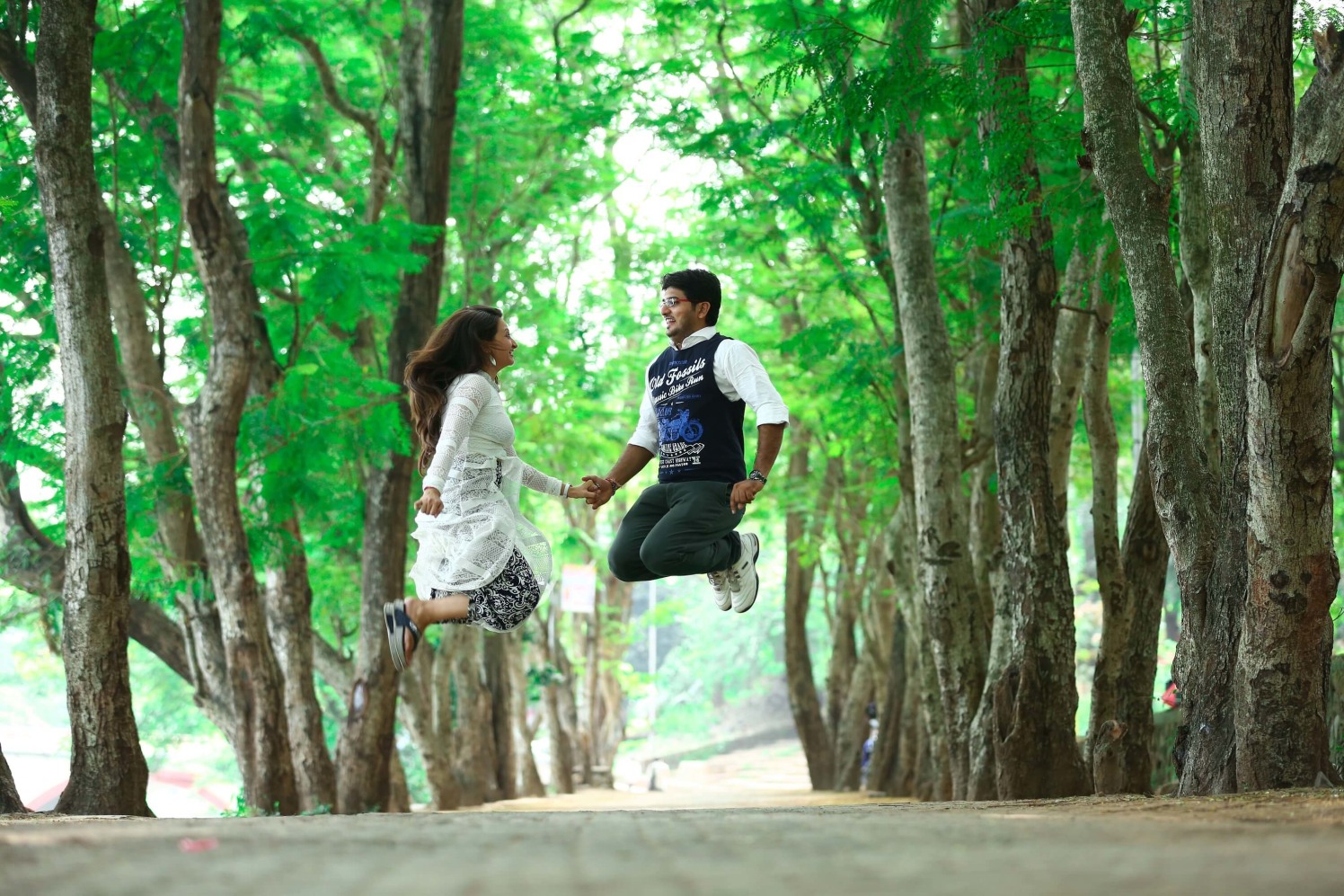 Pre Wedding Shoot by sandip kotia Photography Wedding-photography | Weddings Photos & Ideas