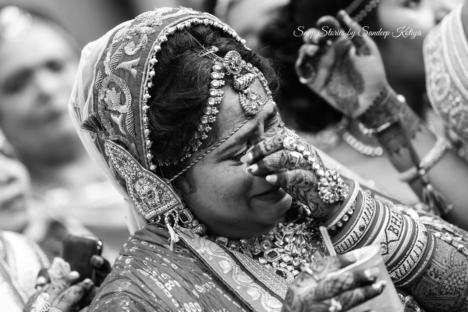 Nostalgic bride! by sandip kotia Photography Wedding-photography Bridal-jewellery-and-accessories | Weddings Photos & Ideas
