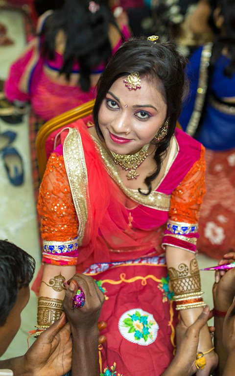 Mehendi Ceremony by Nazzare Photography Wedding-photography Bridal-jewellery-and-accessories Bridal-makeup | Weddings Photos & Ideas