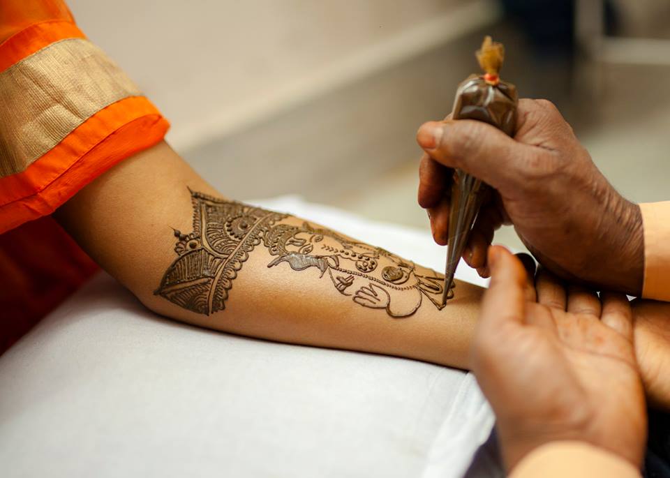 Intricate Mehendi Design by Nazzare Photography Wedding-photography | Weddings Photos & Ideas
