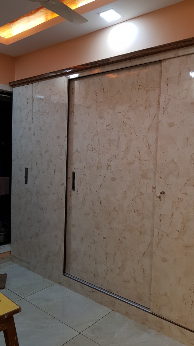 Bedroom Wardrobe by Alaya D'decor Bedroom Modern | Interior Design Photos & Ideas