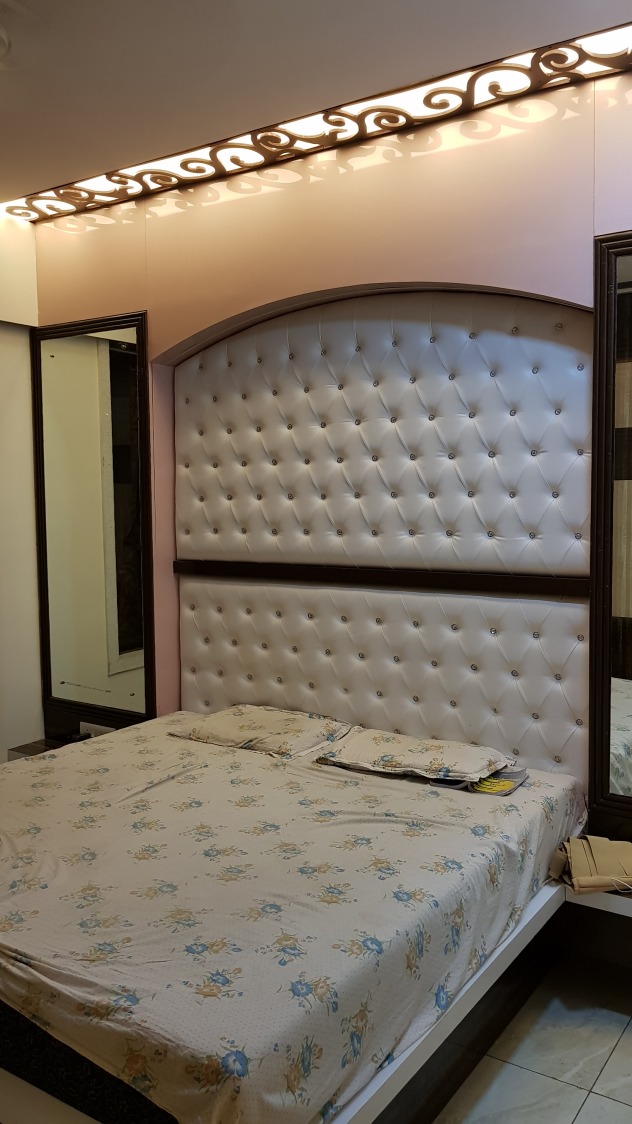Modern Bedroom by Alaya D'decor Bedroom Modern | Interior Design Photos & Ideas