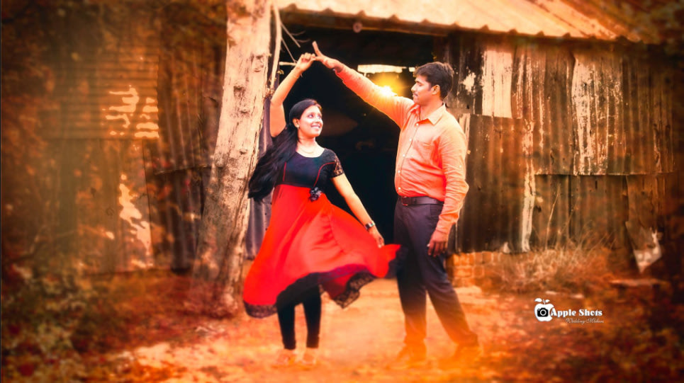 Dancing in the Backyard by Abdul Aneez Wedding-photography | Weddings Photos & Ideas