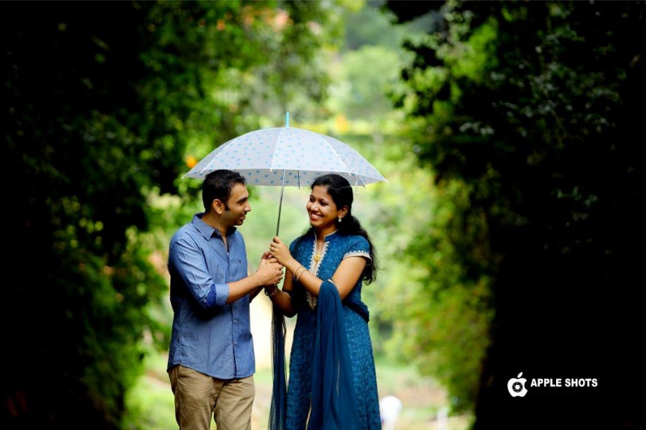 Sharing Hearts and an Umbrella by Abdul Aneez Wedding-photography | Weddings Photos & Ideas