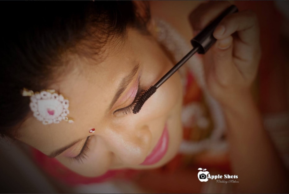 The Last Minute Touch Up by Abdul Aneez Wedding-photography | Weddings Photos & Ideas