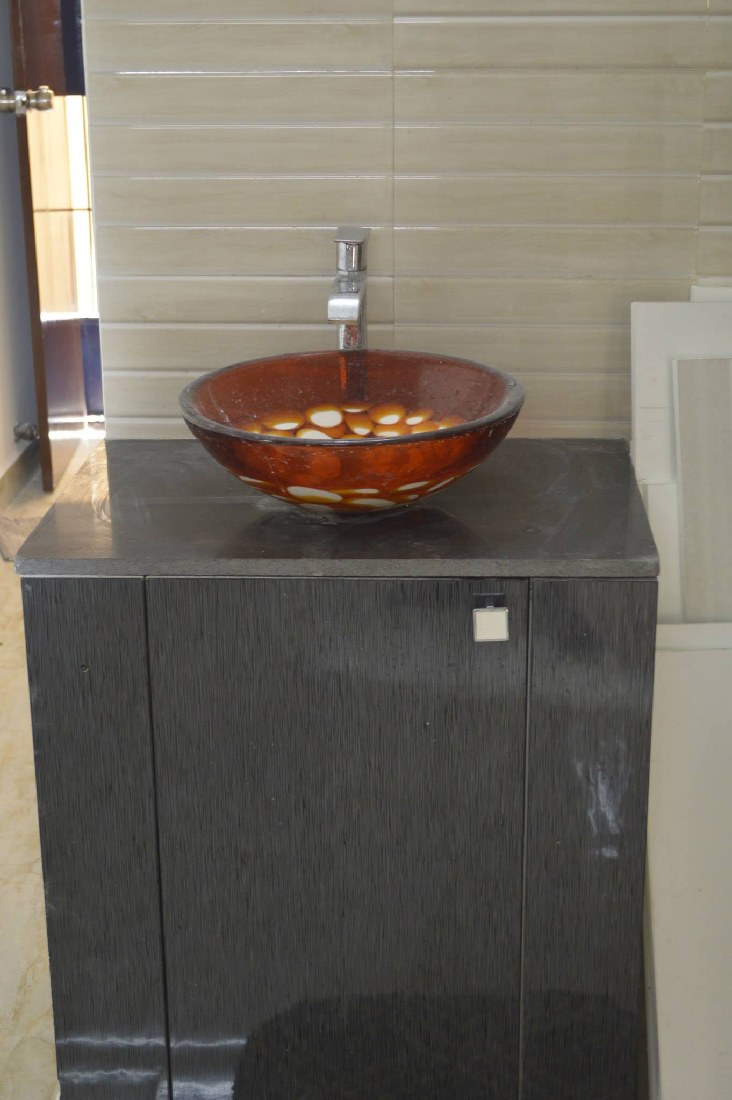 Bathroom fittings ideas by Jogi Societa LLP Bathroom Contemporary | Interior Design Photos & Ideas