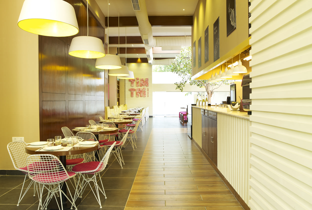 Restaurant Yellow Theme by Jatin Hukkeri Contemporary | Interior Design Photos & Ideas