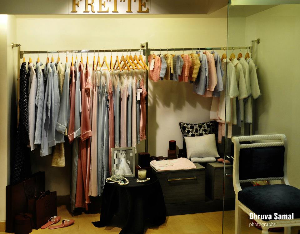 Wardrobe by Dhruva Samal & Associates Bedroom Modern | Interior Design Photos & Ideas