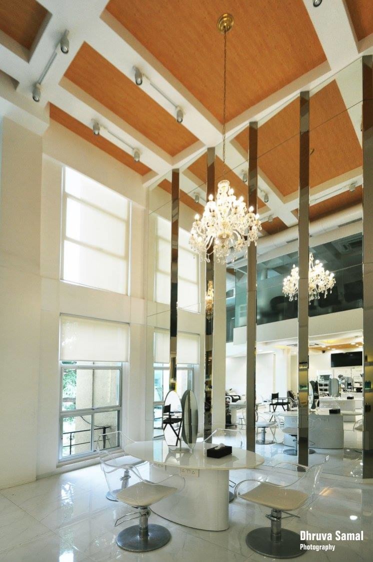 Salon Reception by Dhruva Samal & Associates | Interior Design Photos & Ideas