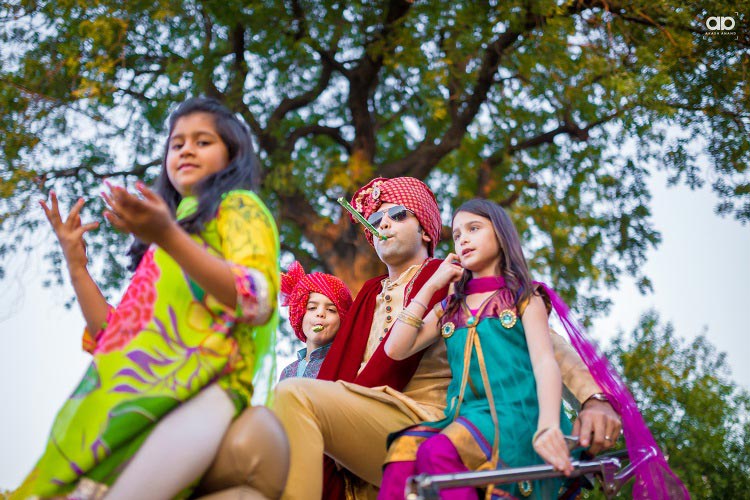 A groom on his barat. by Akash Anand Photography Wedding-photography | Weddings Photos & Ideas