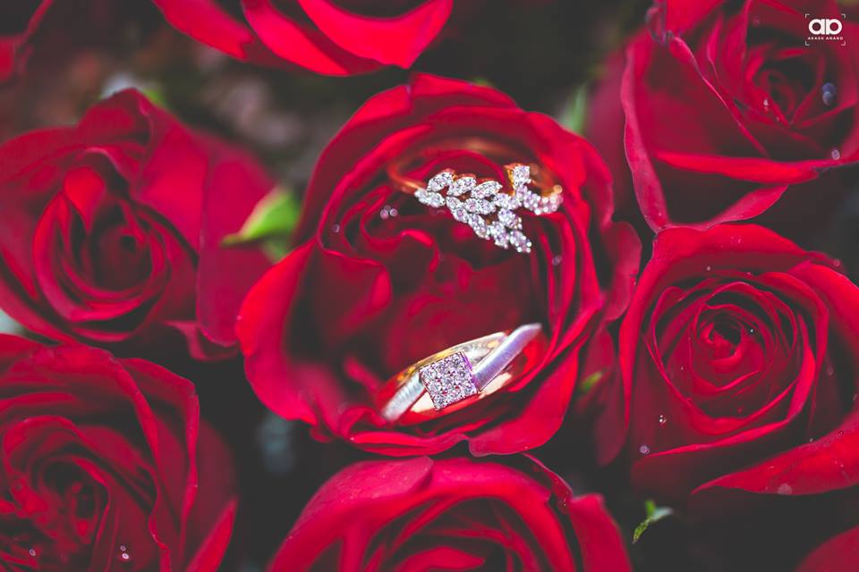 Beautiful ring shot on roses. by Akash Anand Photography Bridal-jewellery-and-accessories | Weddings Photos & Ideas