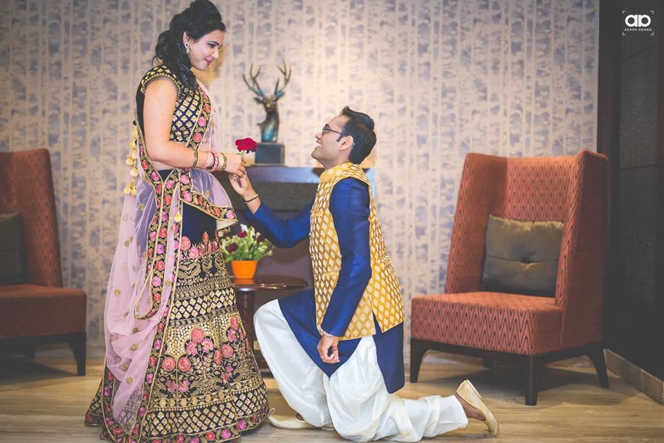 Groom on his knees proposing his girl. by Akash Anand Wedding-photography Bridal-jewellery-and-accessories | Weddings Photos & Ideas