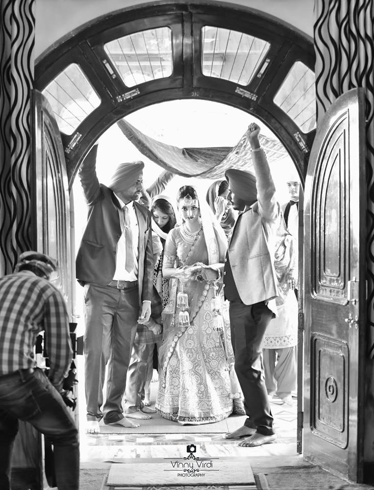 A Ravishing Bride Entry. by Vinny Virdi Photography Wedding-photography | Weddings Photos & Ideas