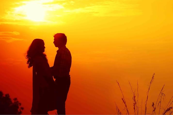 Couple Shot Ideas by Dilip Wedding-photography | Weddings Photos & Ideas
