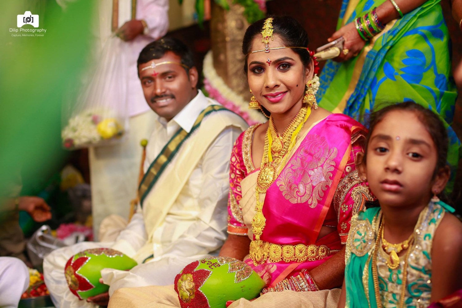 Couple Shots by Dilip Wedding-photography | Weddings Photos & Ideas