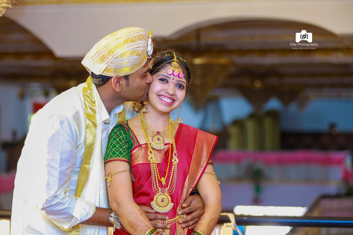 Couple Shots by Dilip Wedding-photography | Weddings Photos & Ideas