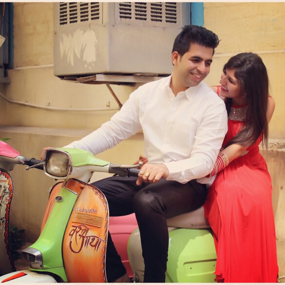 A candid shot full of love by Momento Perfecto Wedding-photography | Weddings Photos & Ideas