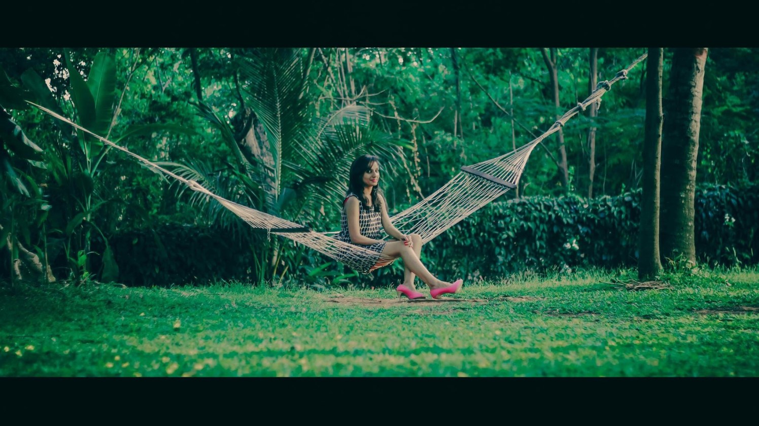 The enormous swing by Within The Frame Photography Wedding-photography | Weddings Photos & Ideas