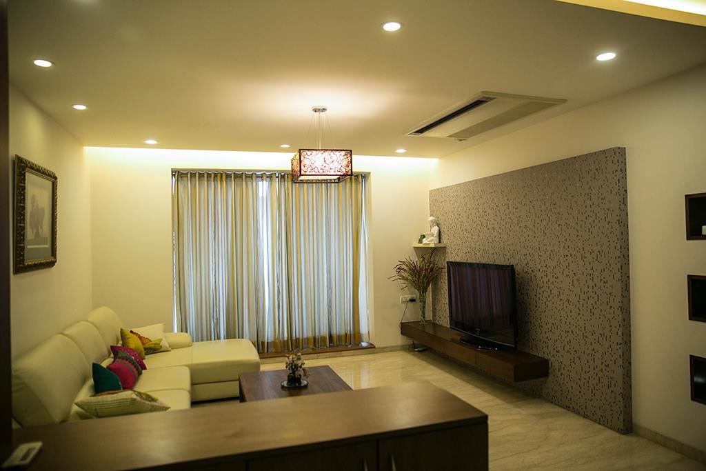 Elegant Living Room by DesignStory Living-room Contemporary | Interior Design Photos & Ideas