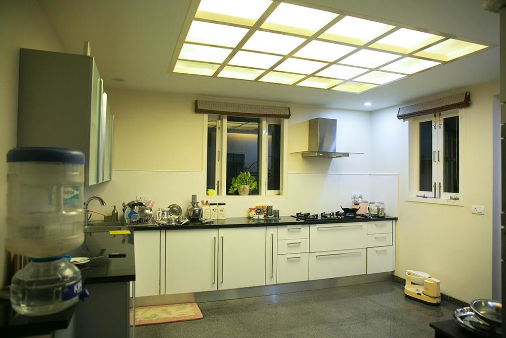 Modular Kitchen by DesignStory Modular-kitchen | Interior Design Photos & Ideas