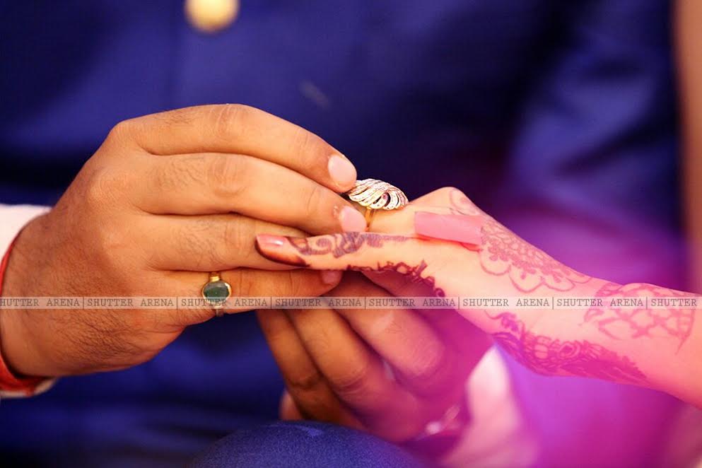 The proposal by SHUTTER ARENA Wedding-photography Bridal-jewellery-and-accessories | Weddings Photos & Ideas