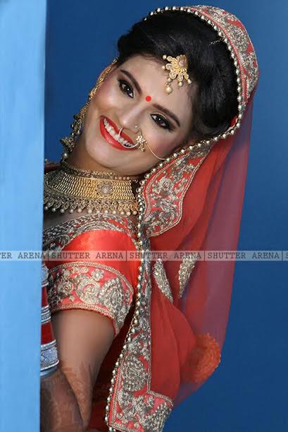 Peekaboo by SHUTTER ARENA Wedding-photography Bridal-jewellery-and-accessories Bridal-makeup | Weddings Photos & Ideas