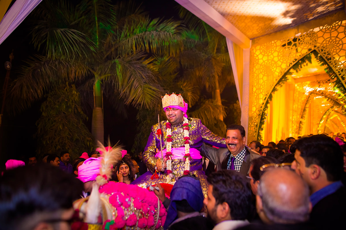 The groom is here! by Studio RGB Wedding-photography | Weddings Photos & Ideas
