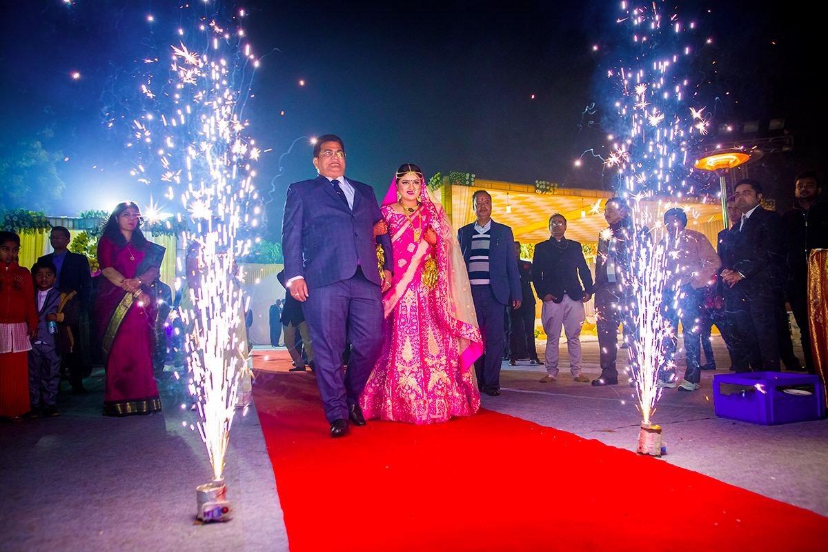 Shines and sparkles! by Studio RGB Wedding-photography | Weddings Photos & Ideas