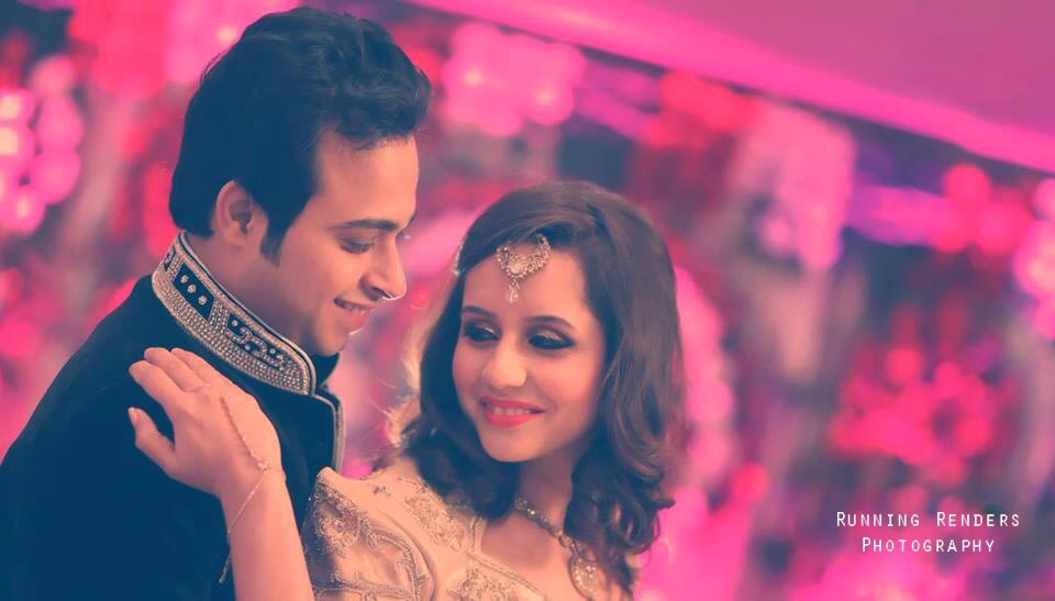 Bride wearing golden maang tikka! by Mohe Weddings By Running Renders Wedding-photography | Weddings Photos & Ideas
