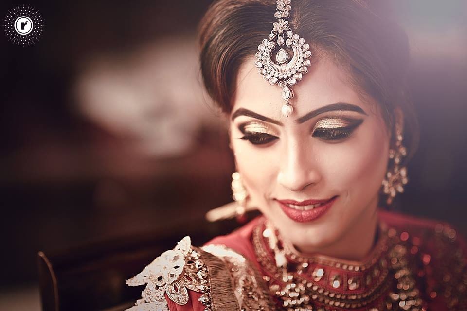 Bridal makeup and accessories! by Mohe Weddings By Running Renders Wedding-photography | Weddings Photos & Ideas