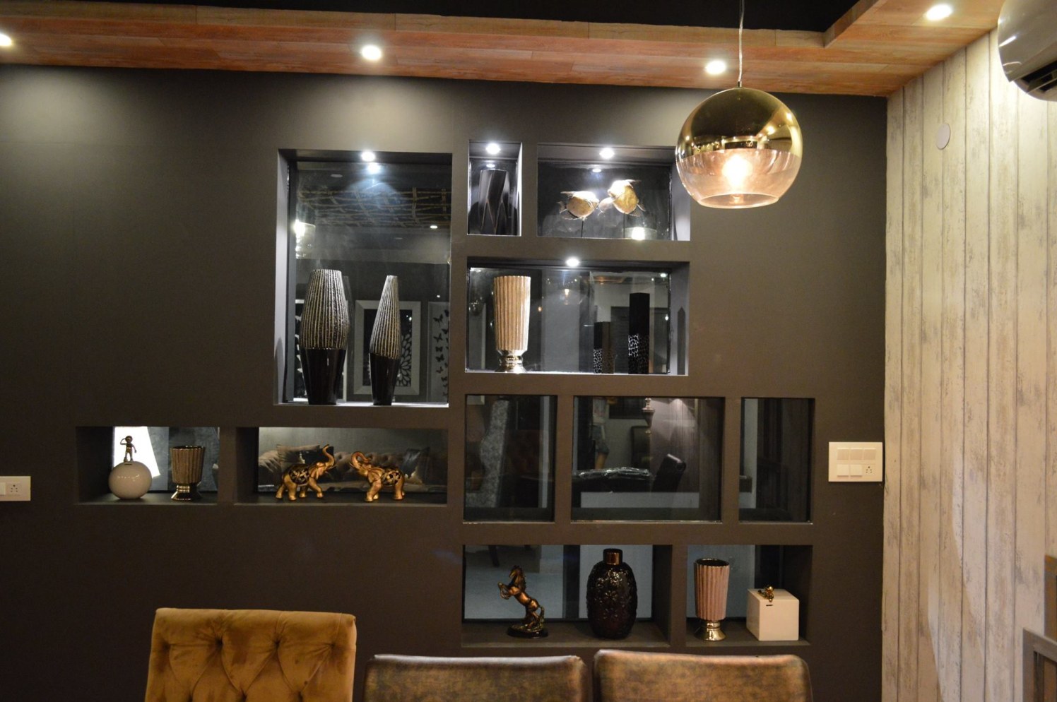 Dark Element by Urban Upgrade Interiors Modern | Interior Design Photos & Ideas