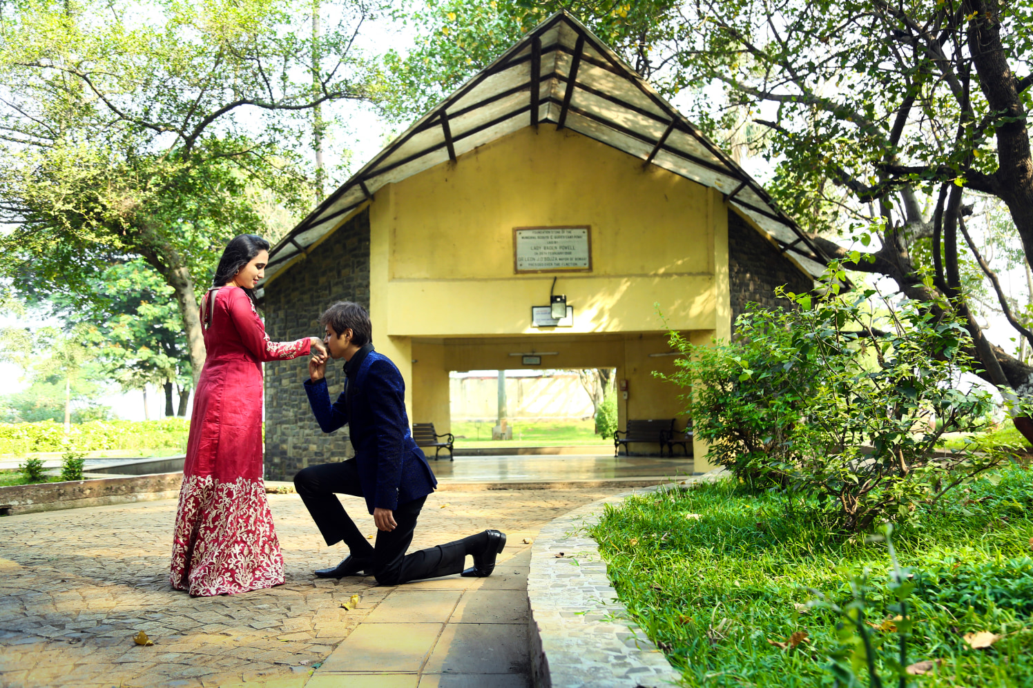 On my knees by Shobha Dhillon Wedding-photography | Weddings Photos & Ideas