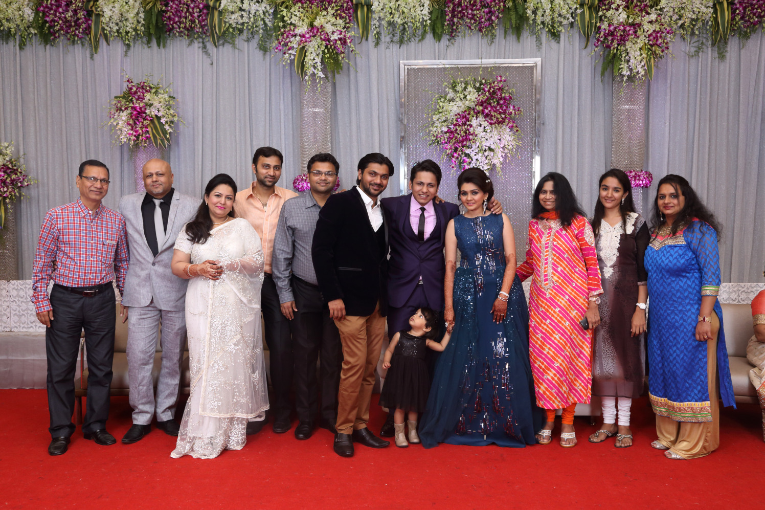 Celebrating with family by Shobha Dhillon Wedding-photography | Weddings Photos & Ideas
