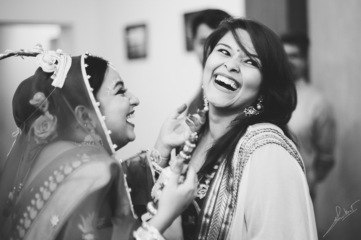Cheerful frame by Shrikant Narayan Arora Wedding-photography | Weddings Photos & Ideas