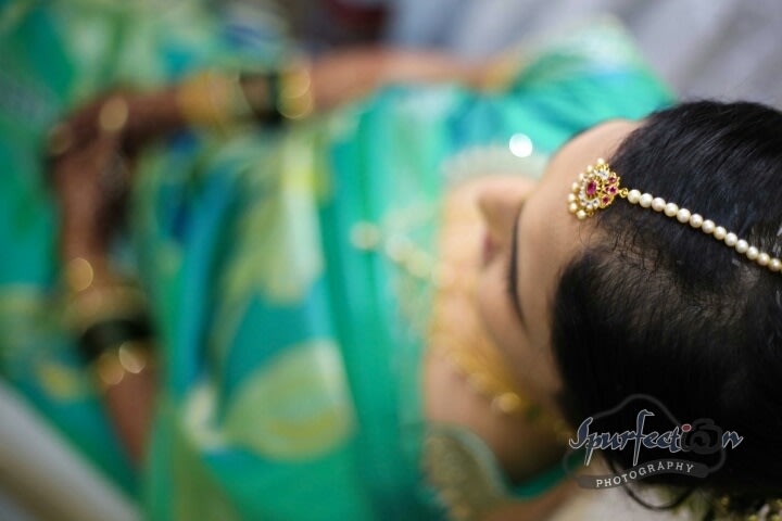 Maang tikka! by Spurfection Photography Wedding-photography | Weddings Photos & Ideas