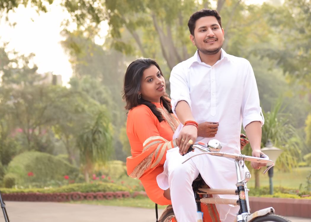 Casual Pre-wedding Shoot by Riddhi Photography Wedding-photography | Weddings Photos & Ideas