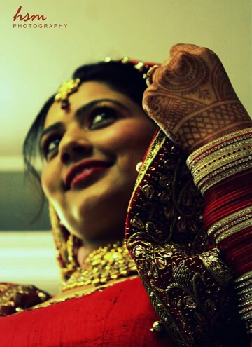 Shy bride ! by HSM Photography Wedding-photography | Weddings Photos & Ideas
