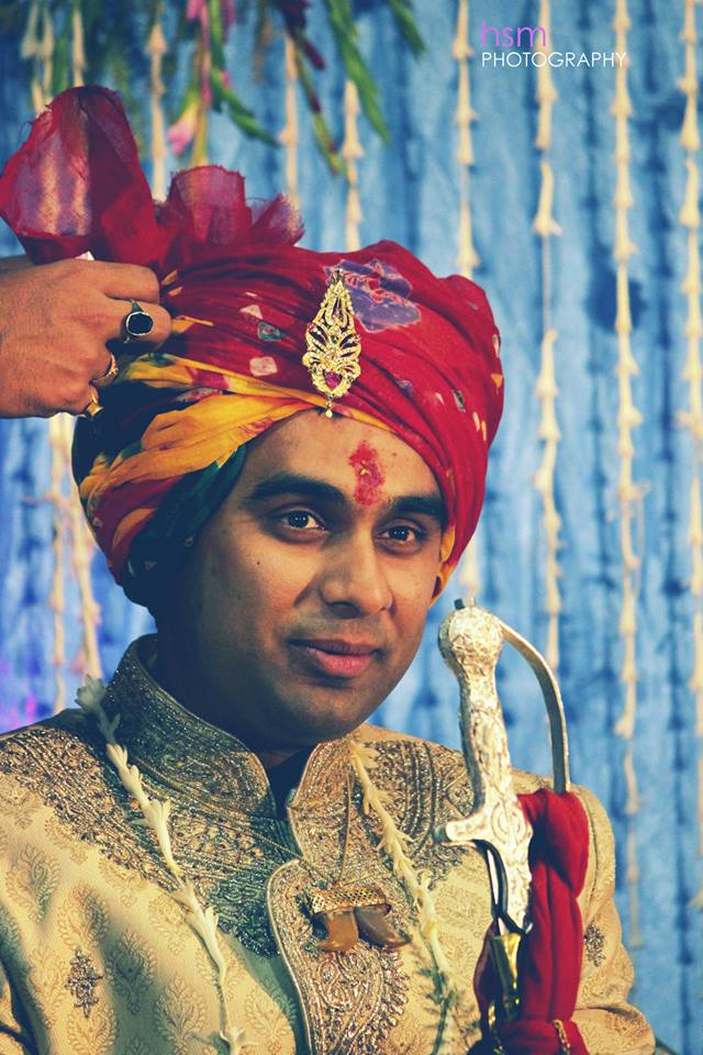 Pagdi Things ! by HSM Photography Wedding-photography Groom-wear-and-accessories | Weddings Photos & Ideas