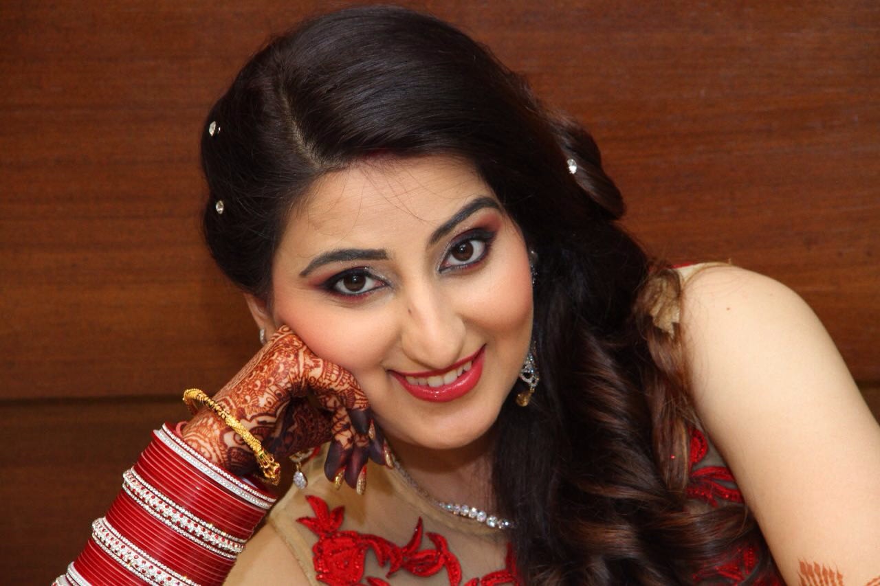 Bridal makeup by Heena Video Wedding-photography Bridal-makeup | Weddings Photos & Ideas