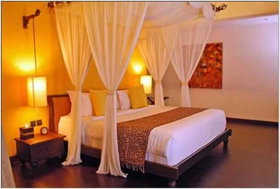 Bedroom With Half Tester Bed by HOC Designarch Bedroom Minimalistic | Interior Design Photos & Ideas