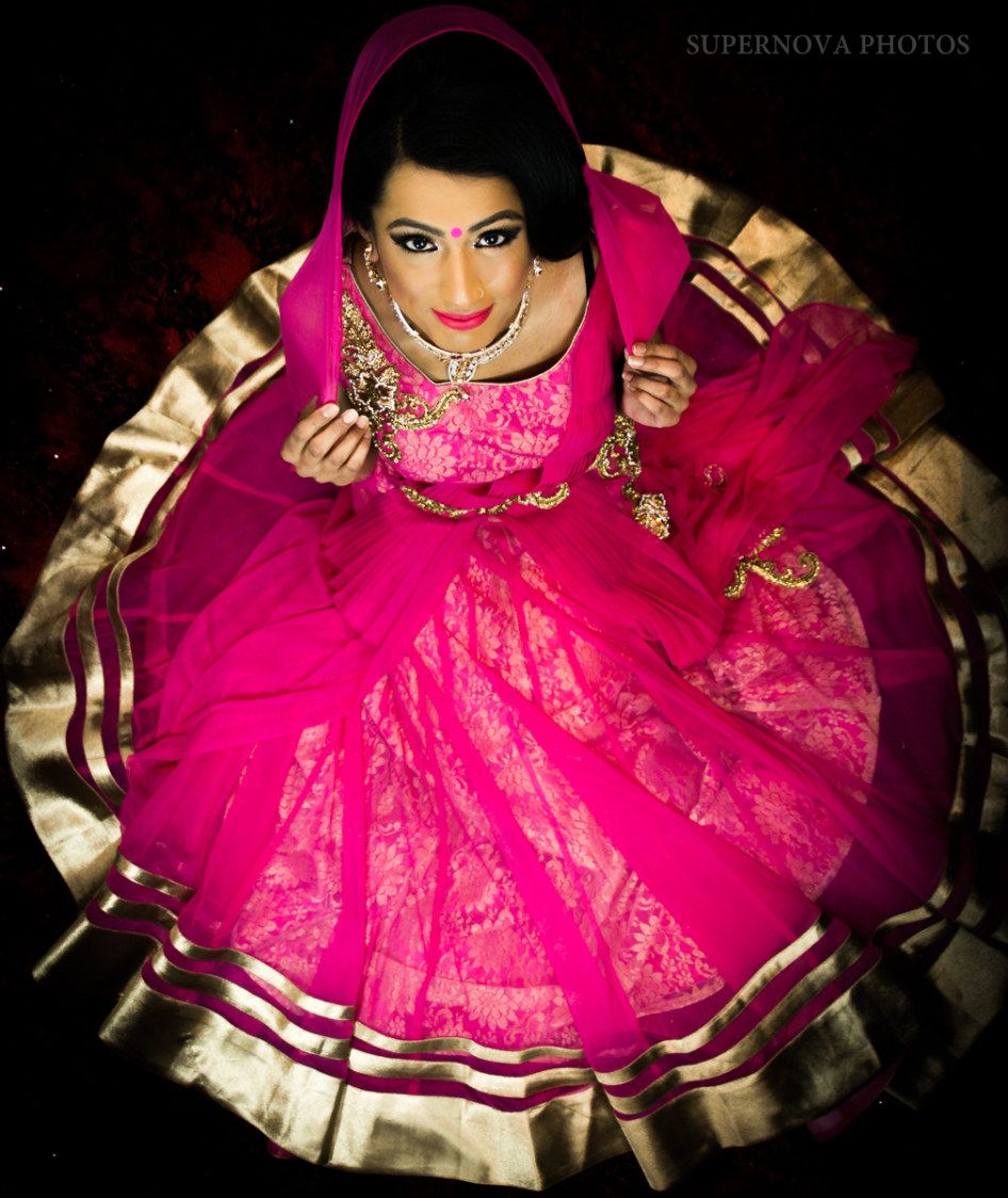 Bridal pose by Supernova Photos Wedding-photography | Weddings Photos & Ideas