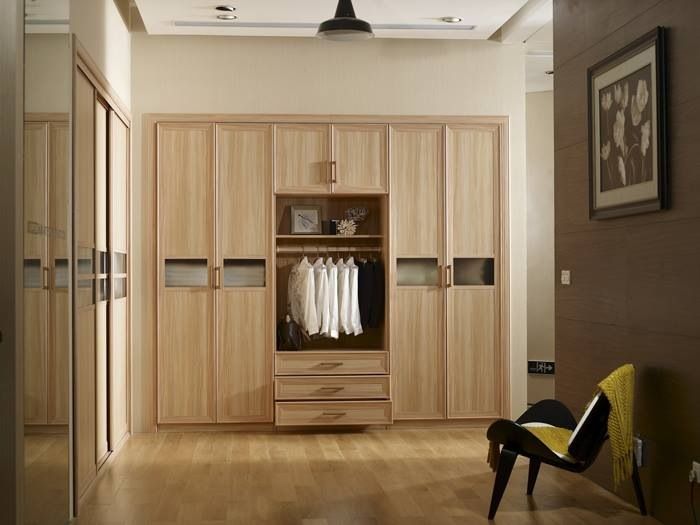 Stylish Wardrobe by Swastik Interiors Bedroom Modern | Interior Design Photos & Ideas