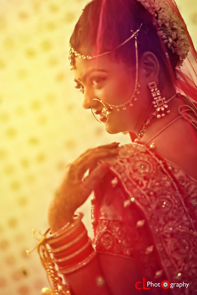Elegant Dangling Kundan And Polki Earrings For Bride by CL Photography Wedding-photography Bridal-jewellery-and-accessories | Weddings Photos & Ideas