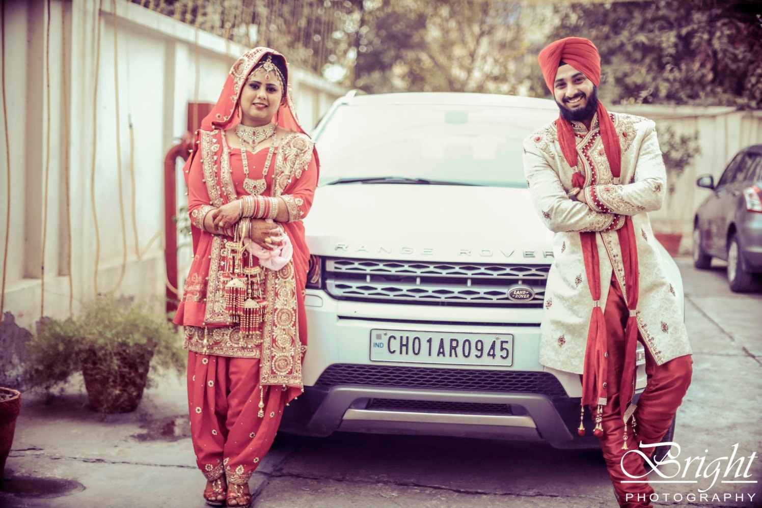 Punjabi Couple Portrait by Gitesh Dhawan Wedding-photography | Weddings Photos & Ideas