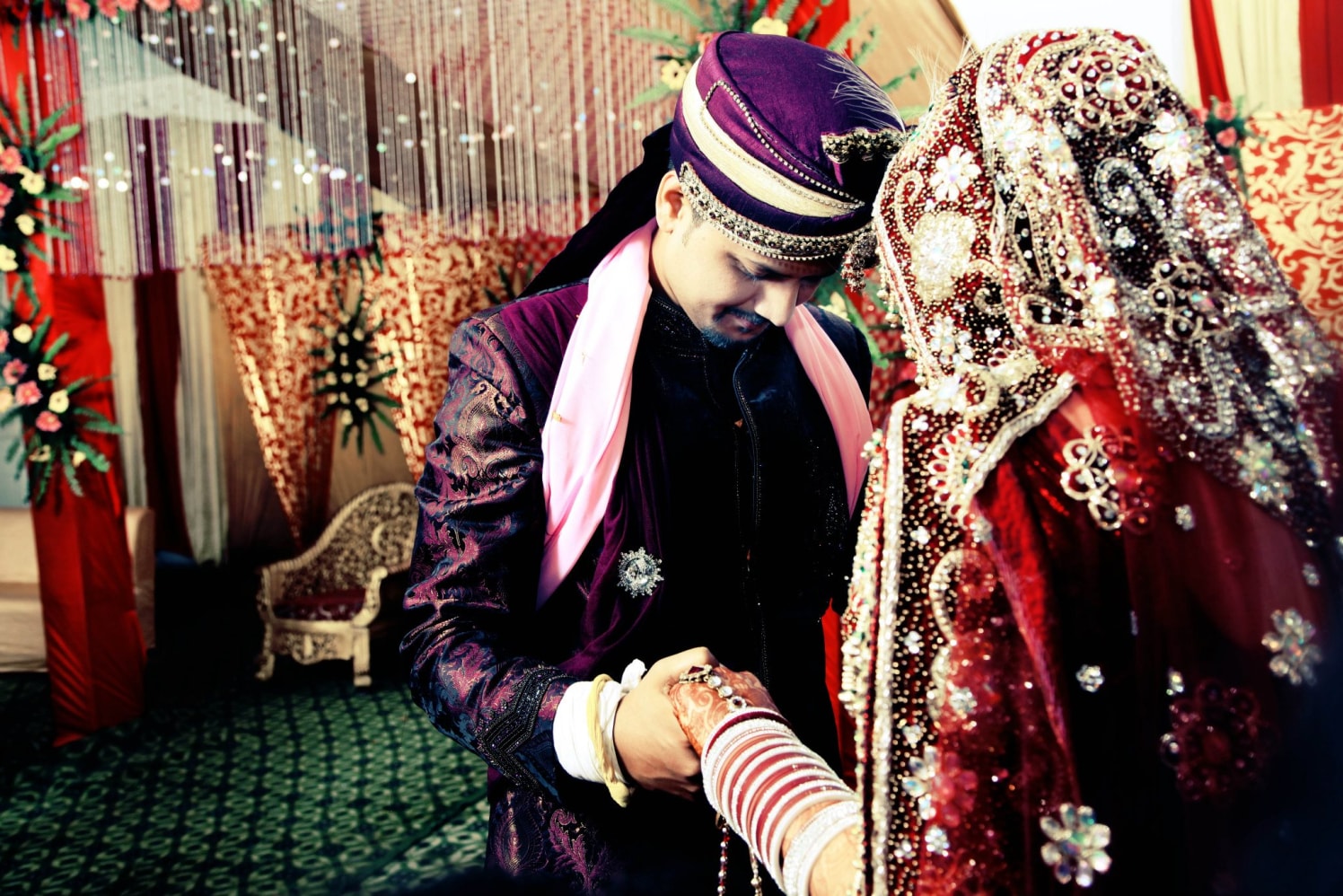 Dancing Shot Of Bride And Groom by Gitesh Dhawan Wedding-photography | Weddings Photos & Ideas