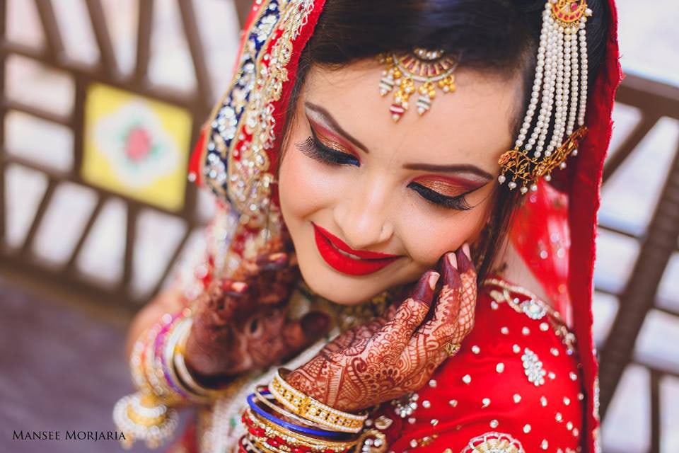 Bridal makeup and accessories by Capture Memories Wedding-photography | Weddings Photos & Ideas