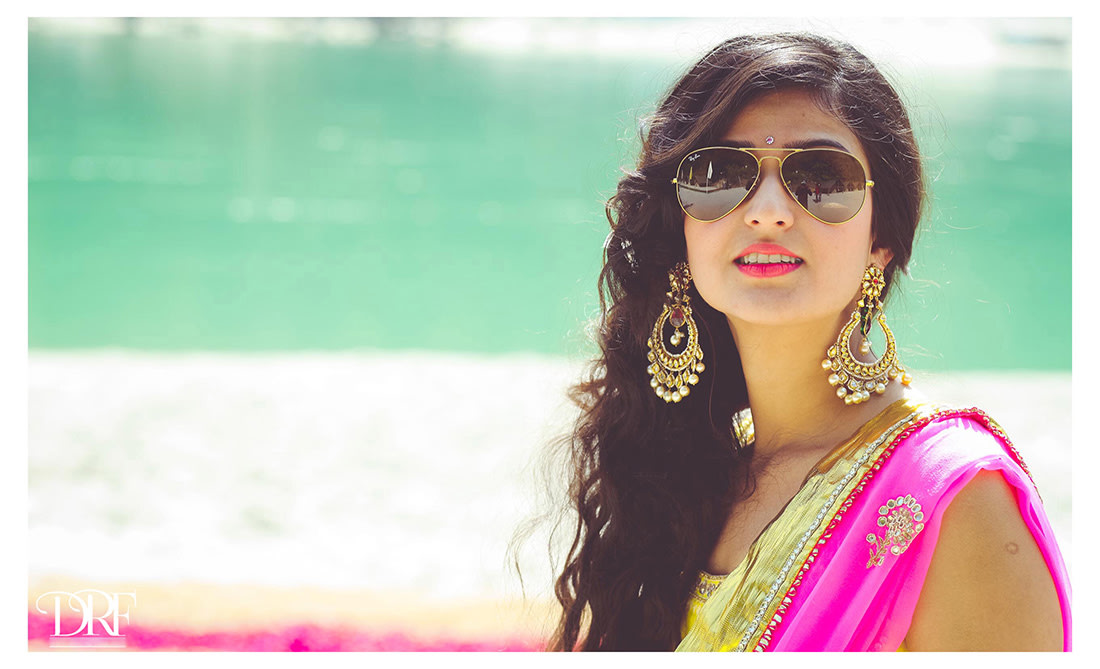 Elegant wavy locks by DEV RAJ FILMS & PHOTOGRAPHY Wedding-photography | Weddings Photos & Ideas